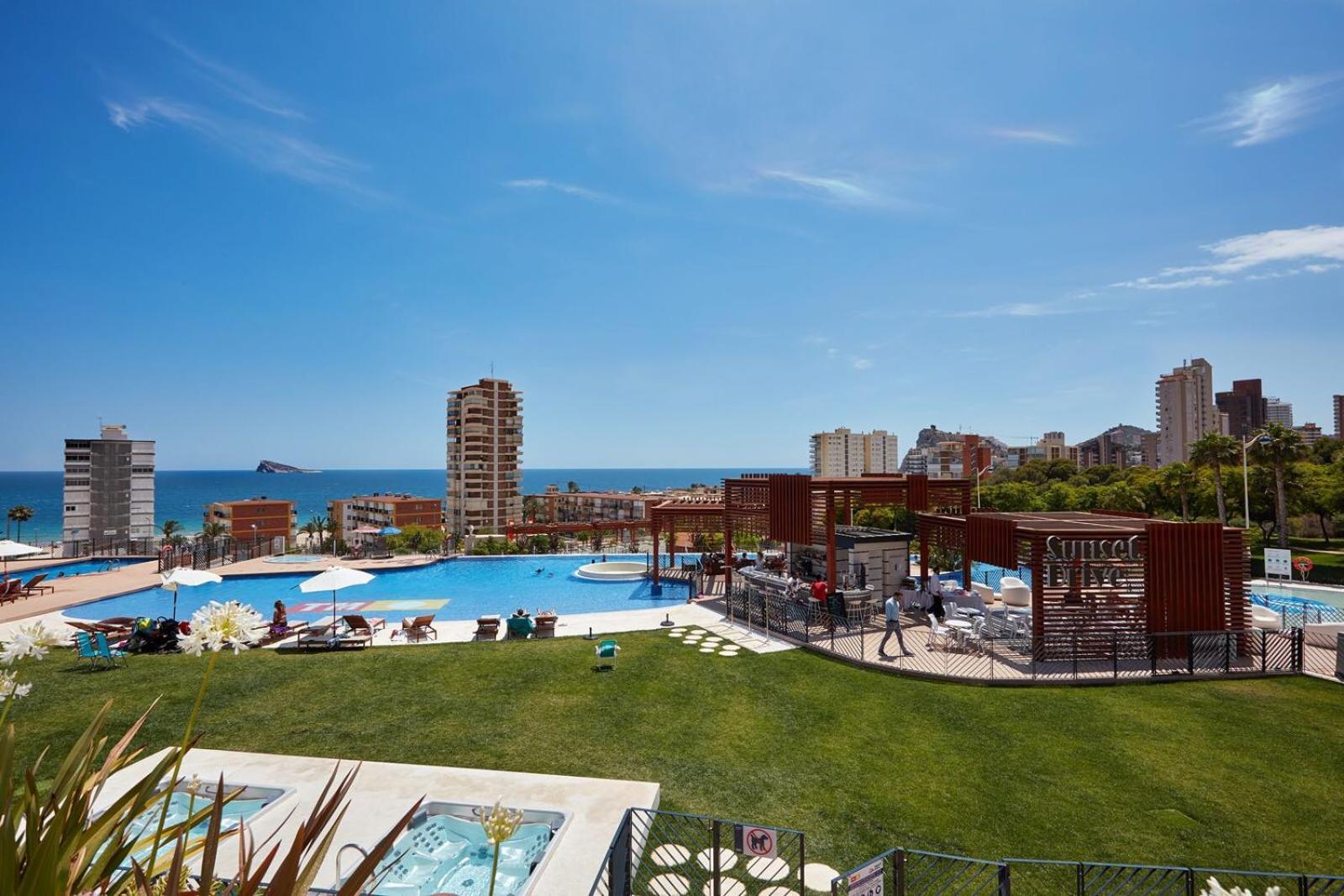 Amazing Apartment In Benidorm - Sunset Экстерьер фото